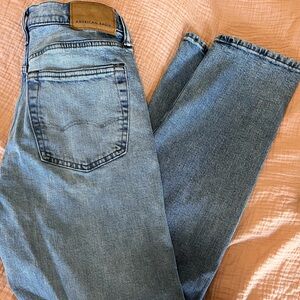 American Eagle Outfitters Men's Light Blue Straight Jeans